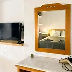 Appartement Marina's Garden Nests - Bliss Getaways *