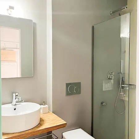 Marina's Garden Nests - Bliss Getaways