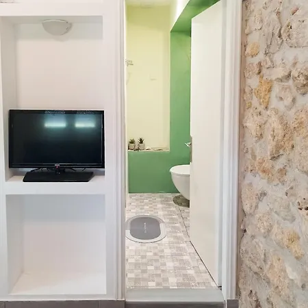 Marina's Garden Nests - Bliss Getaways Romanos (Messenia)