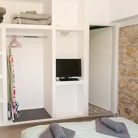Appartement Marina's Garden Nests - Bliss Getaways *