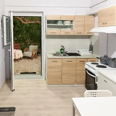 Marina's Garden Nests - Bliss Getaways Romanos (Messenia)