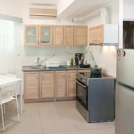 Marina's Garden Nests - Bliss Getaways Apartment Romanos (Messenia)