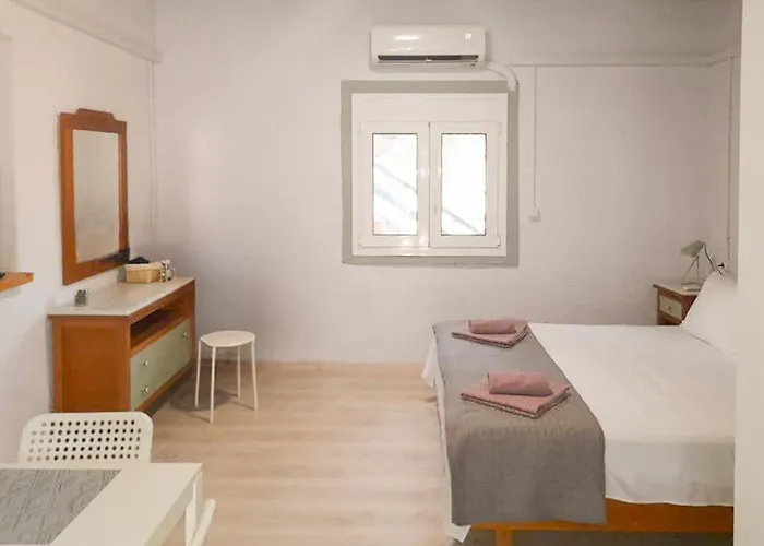 Marina's Garden Nests - Bliss Getaways Romanos (Messenia)