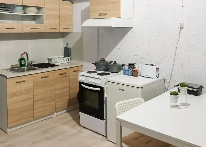 Apartment Marina's Garden Nests - Bliss Getaways