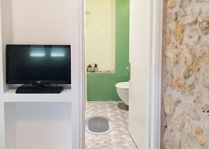 Marina's Garden Nests - Bliss Getaways Romanos (Messenia)