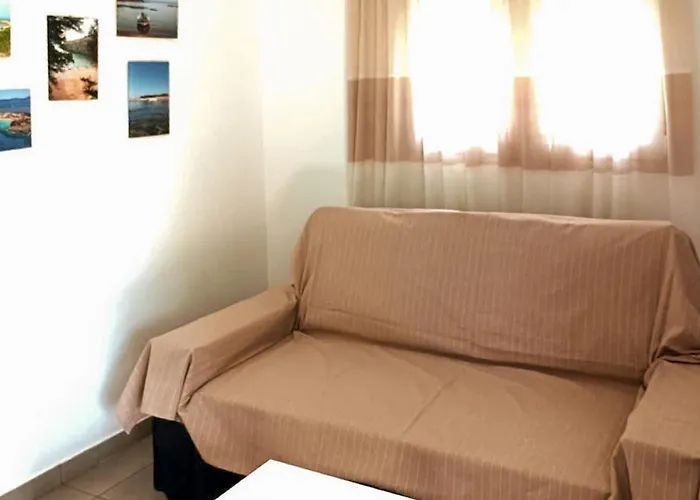 Marina's Garden Nests - Bliss Getaways *